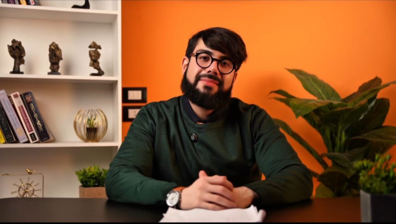 ادم بلا رماد